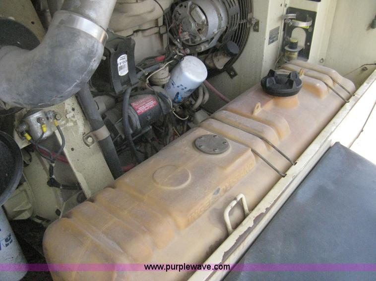image for item AS9198 1995 Ingersoll Rand P175WJD mobile compressor