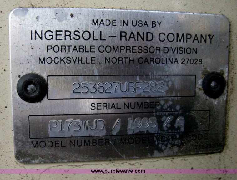 image for item AS9198 1995 Ingersoll Rand P175WJD mobile compressor