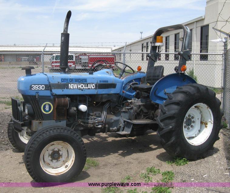 image for item AS9199 1999 New Holland 3930 tractor