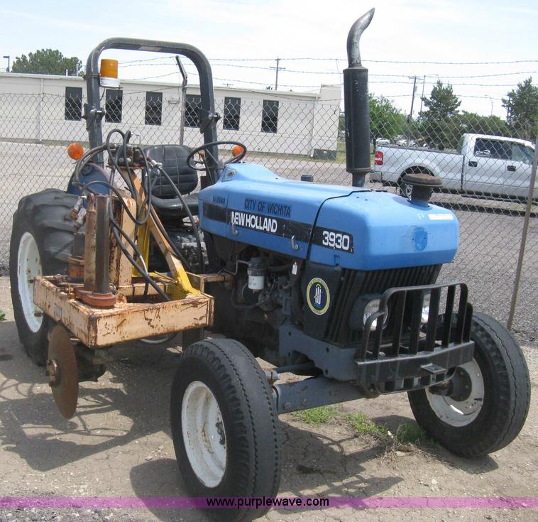 image for item AS9199 1999 New Holland 3930 tractor