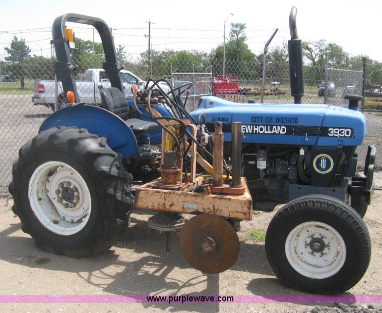 image for item AS9199 1999 New Holland 3930 tractor