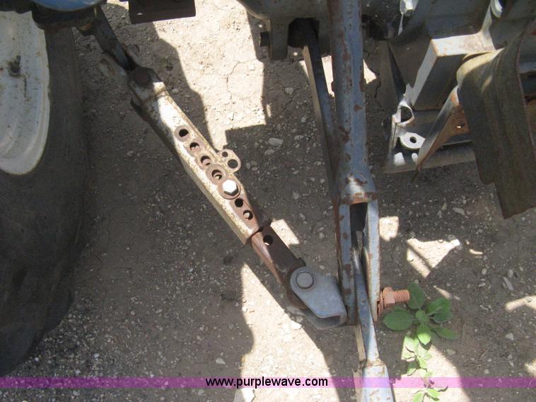 image for item AS9199 1999 New Holland 3930 tractor