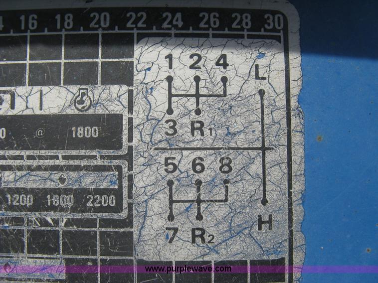 image for item AS9199 1999 New Holland 3930 tractor