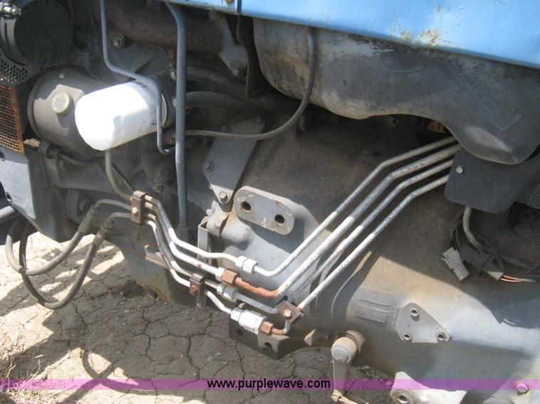 image for item AS9199 1999 New Holland 3930 tractor