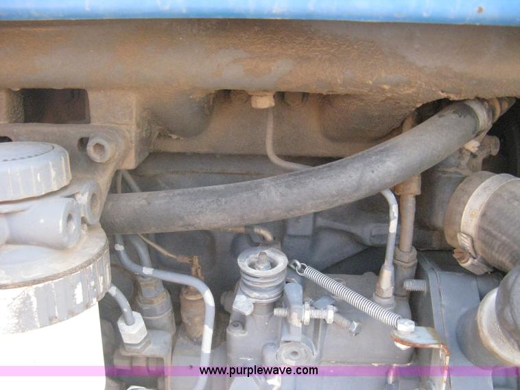 image for item AS9199 1999 New Holland 3930 tractor