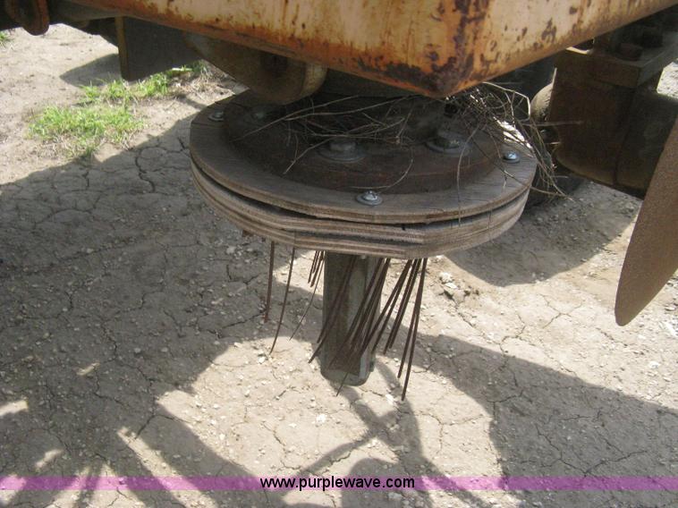 image for item AS9199 1999 New Holland 3930 tractor