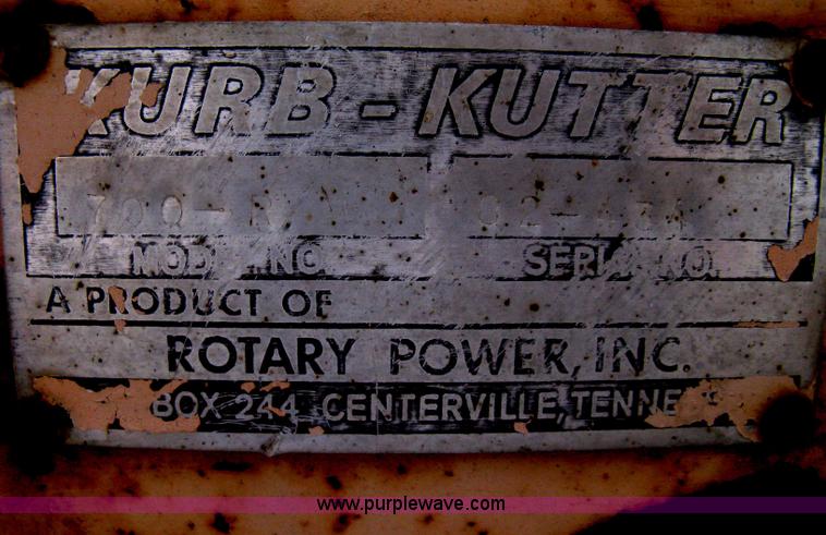 image for item AS9199 1999 New Holland 3930 tractor