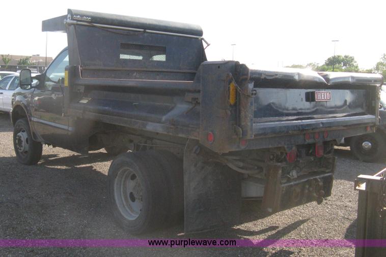 image for item AS9210 2001 Ford F450 XL Super Duty dump bed truck