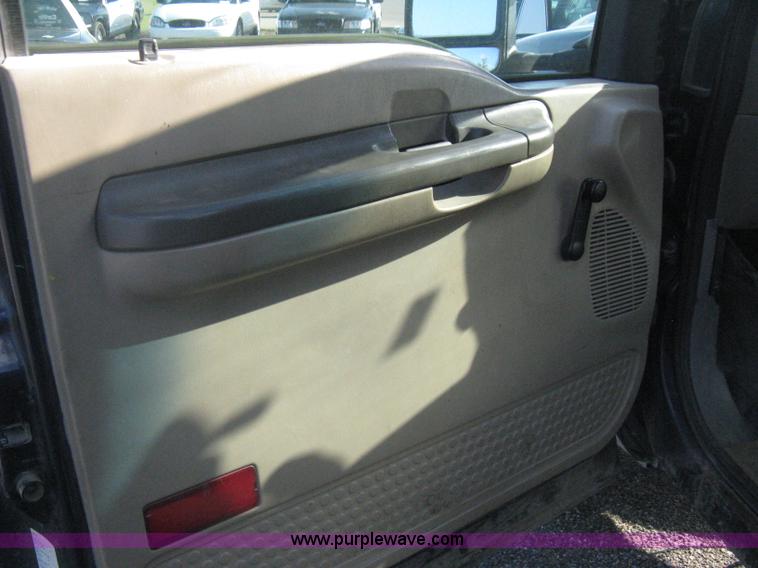 image for item AS9210 2001 Ford F450 XL Super Duty dump bed truck