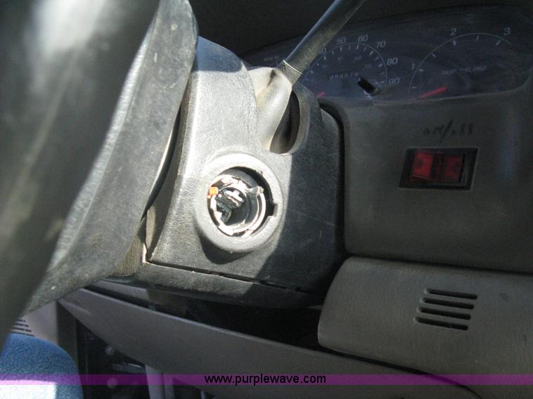 image for item AS9210 2001 Ford F450 XL Super Duty dump bed truck