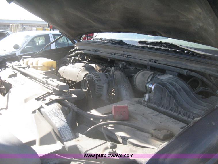 image for item AS9210 2001 Ford F450 XL Super Duty dump bed truck