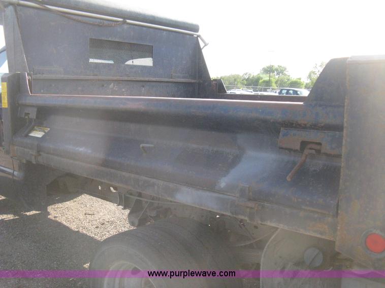 image for item AS9210 2001 Ford F450 XL Super Duty dump bed truck