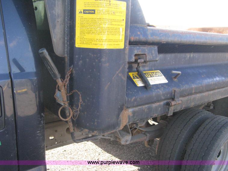 image for item AS9210 2001 Ford F450 XL Super Duty dump bed truck