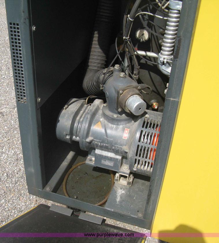 image for item AS9218 2002 Kaeser BSD40 industrial air compressor