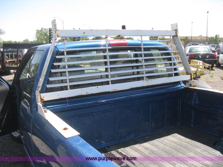 image for item AS9220 2001 Chevy S10 Ext. Cab pickup truck