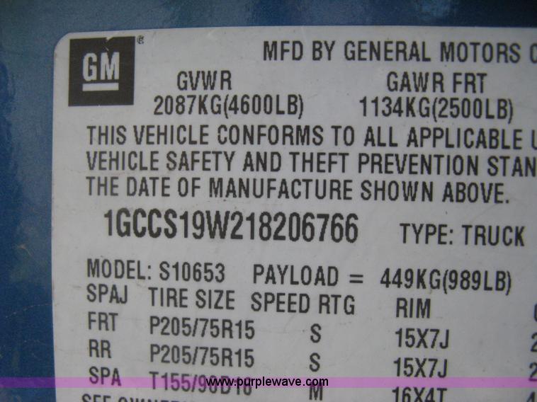 image for item AS9220 2001 Chevy S10 Ext. Cab pickup truck