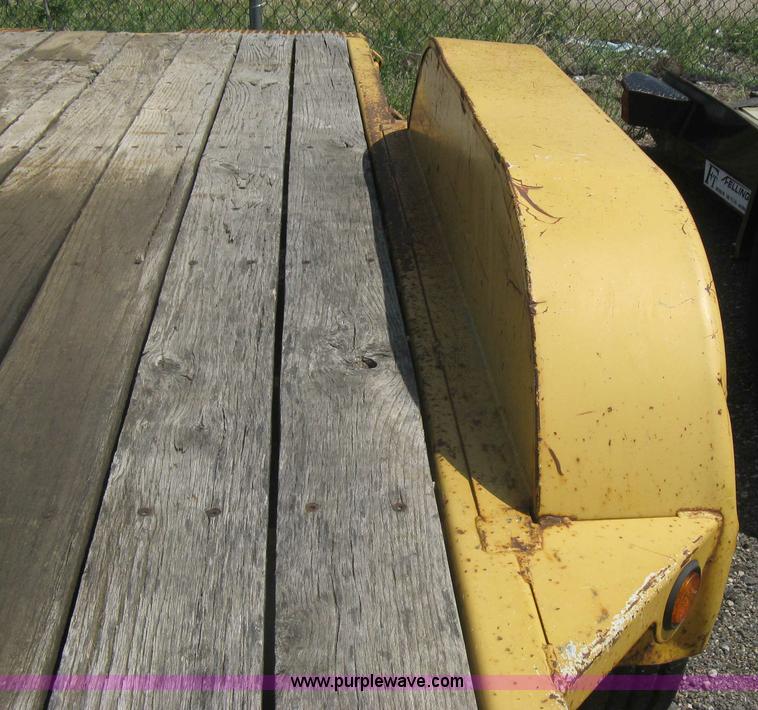 image for item AS9227 2002 Trail King TKT12U tilt deck trailer