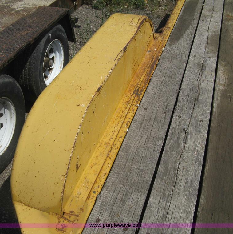 image for item AS9227 2002 Trail King TKT12U tilt deck trailer