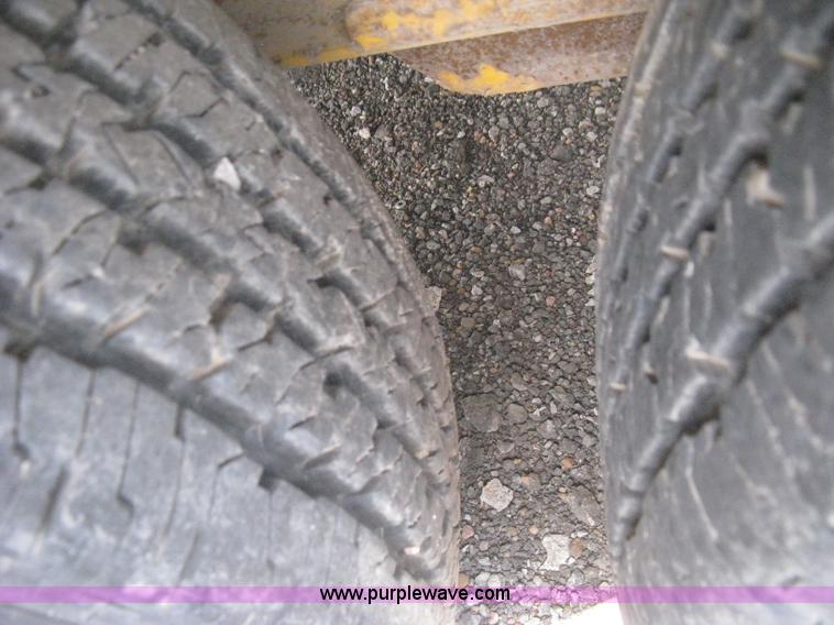 image for item AS9227 2002 Trail King TKT12U tilt deck trailer