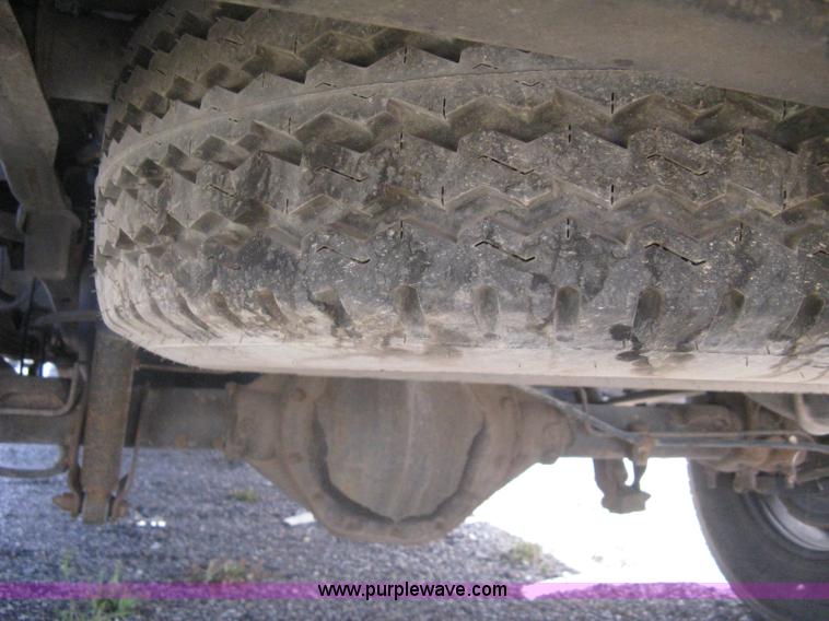 image for item G8266 1999 Chevrolet Silverado 2500 Ext. Cab pickup truck