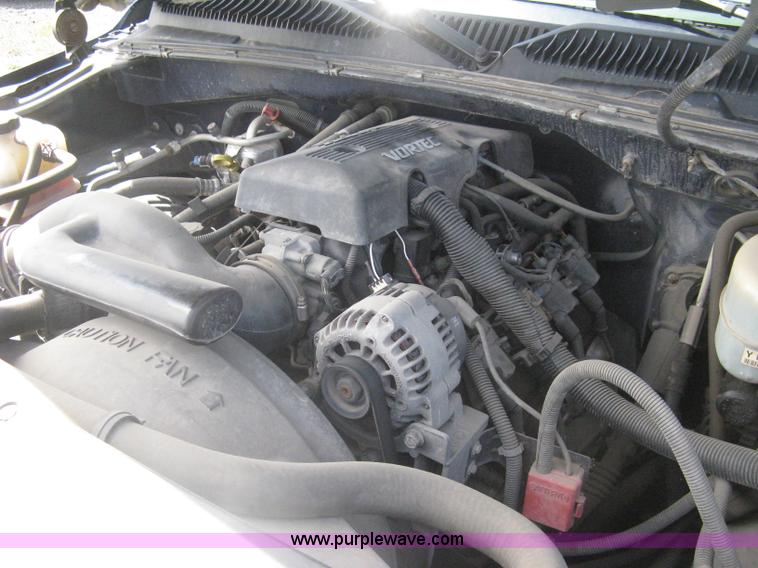 image for item G8266 1999 Chevrolet Silverado 2500 Ext. Cab pickup truck