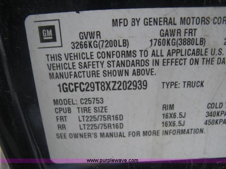 image for item G8266 1999 Chevrolet Silverado 2500 Ext. Cab pickup truck