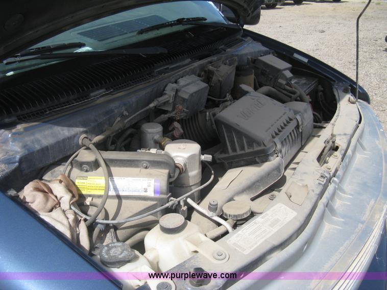 image for item G8268 1999 Chevrolet Astro van