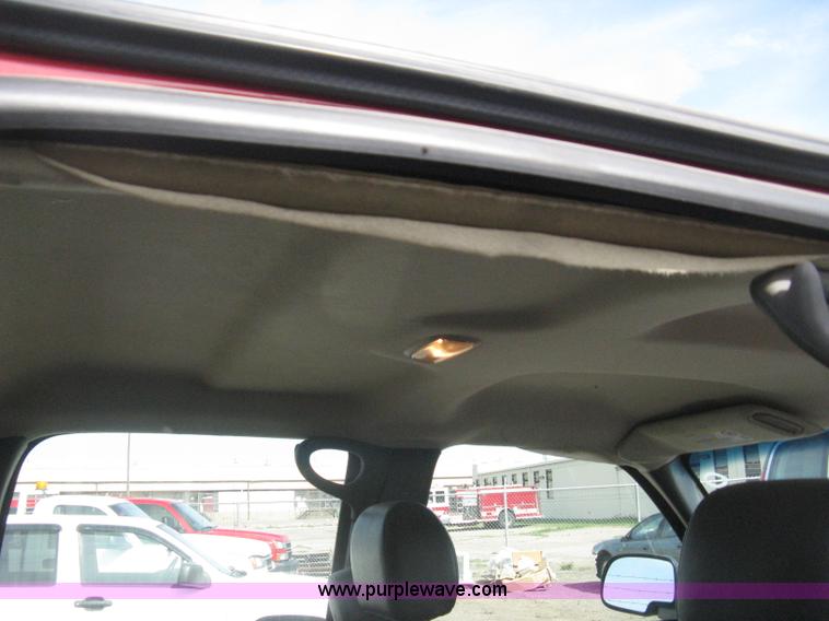 image for item G8272 2004 Chevrolet Silverado 2500HD Crew Cab pickup truck