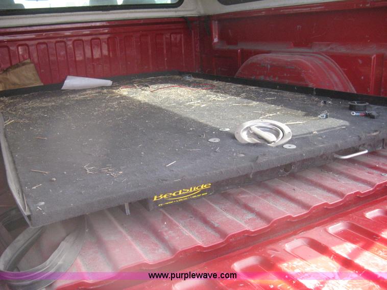 image for item G8272 2004 Chevrolet Silverado 2500HD Crew Cab pickup truck