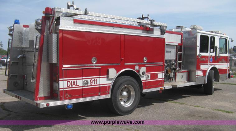 image for item H5458 1998 Spartan Gladiator fire truck