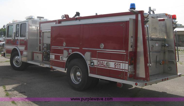 image for item H5458 1998 Spartan Gladiator fire truck