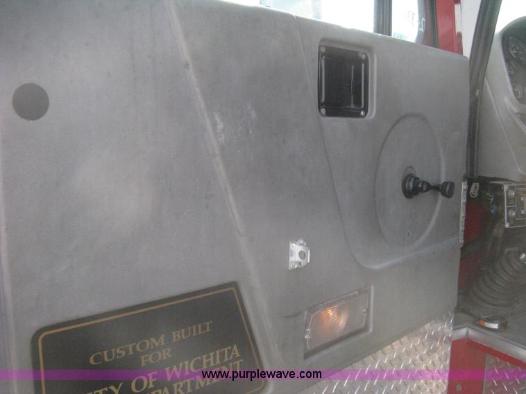 image for item H5458 1998 Spartan Gladiator fire truck