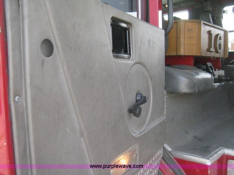 image for item H5458 1998 Spartan Gladiator fire truck