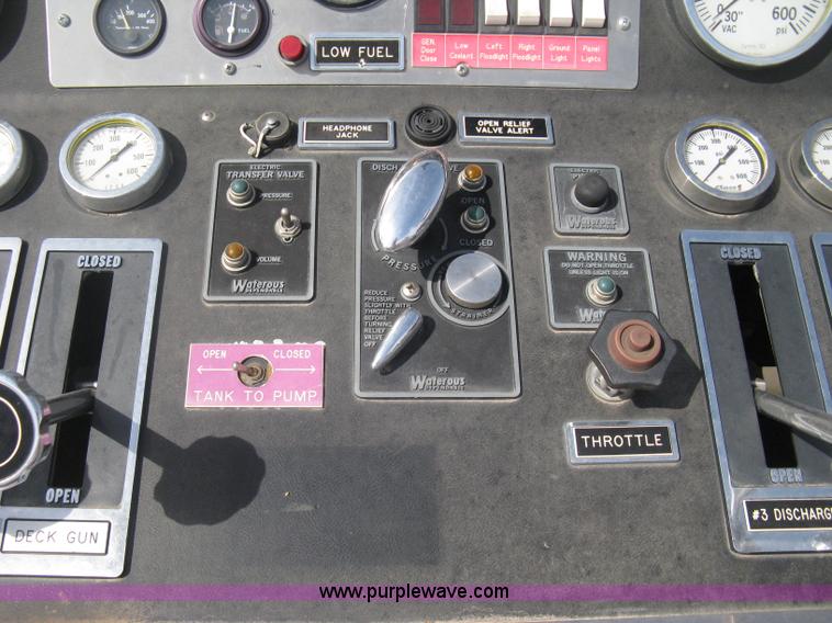 image for item H5458 1998 Spartan Gladiator fire truck