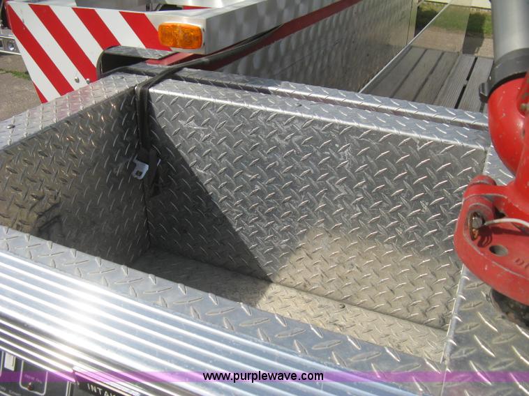 image for item H5458 1998 Spartan Gladiator fire truck