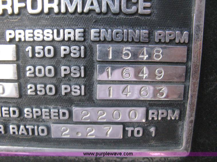 image for item H5458 1998 Spartan Gladiator fire truck