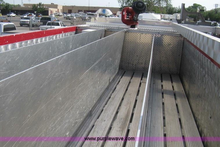 image for item H5458 1998 Spartan Gladiator fire truck