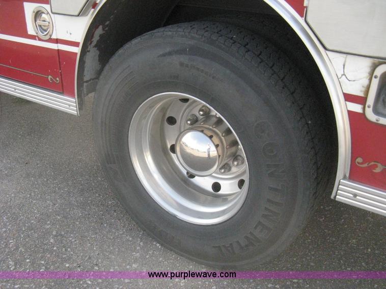 image for item H5458 1998 Spartan Gladiator fire truck