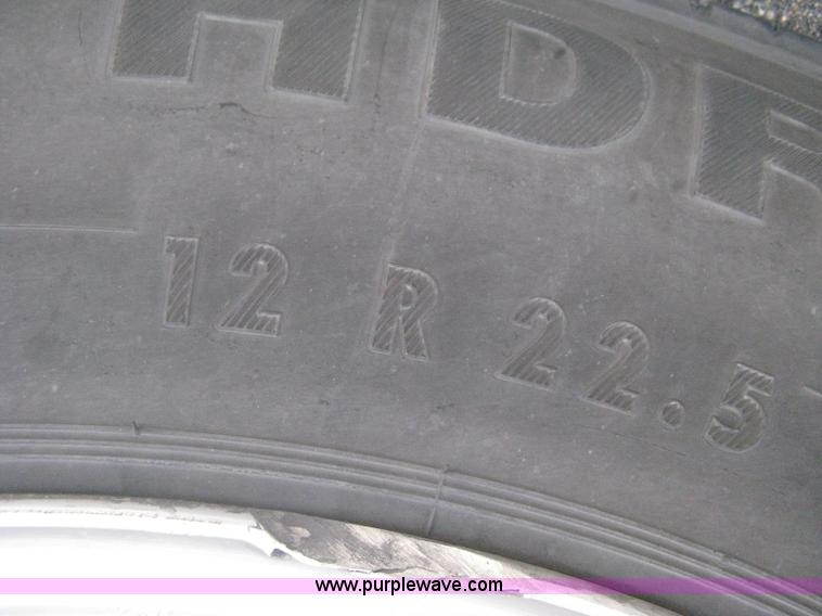 image for item H5458 1998 Spartan Gladiator fire truck