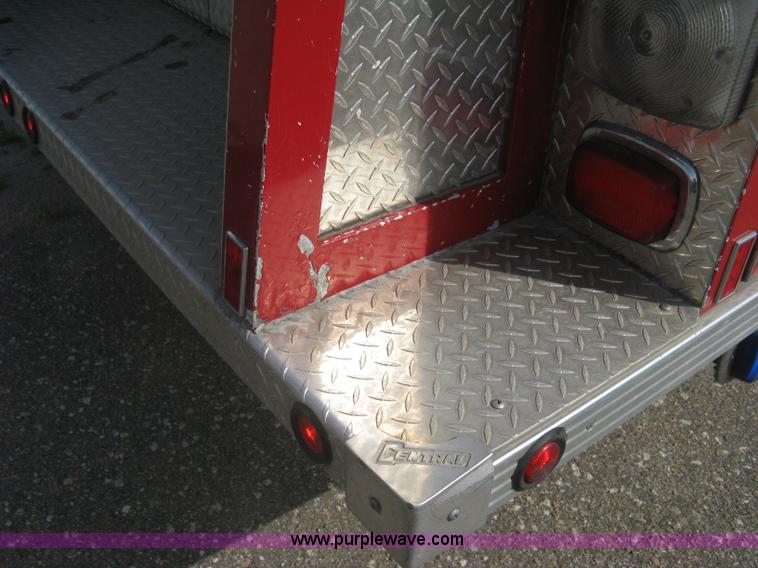 image for item H5458 1998 Spartan Gladiator fire truck