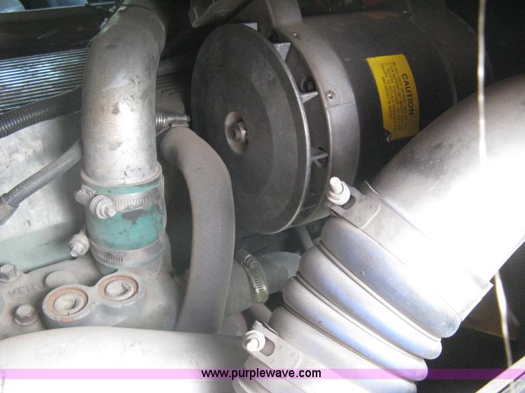 image for item H5458 1998 Spartan Gladiator fire truck