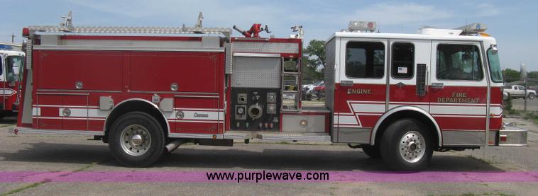 image for item H5459 1995 Spartan Gladiator fire truck
