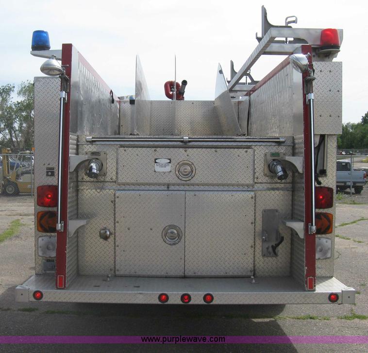 image for item H5459 1995 Spartan Gladiator fire truck