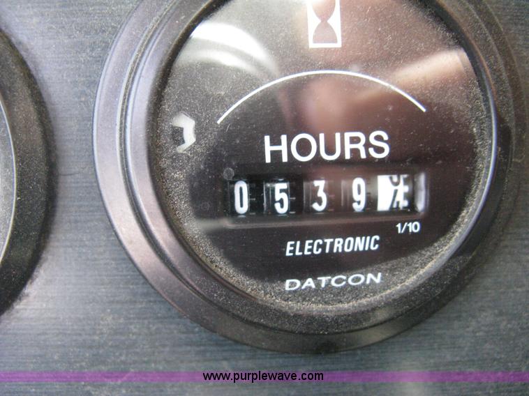 image for item H5459 1995 Spartan Gladiator fire truck