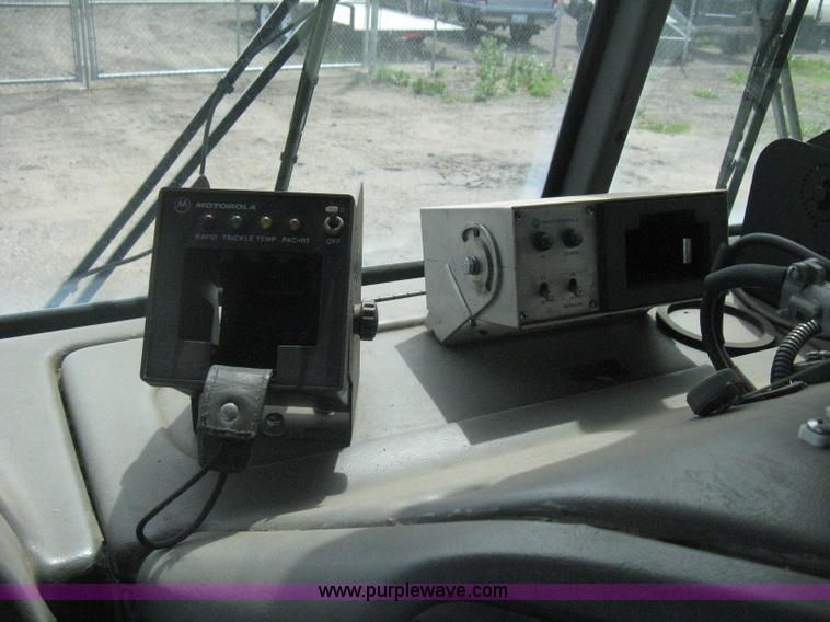 image for item H5459 1995 Spartan Gladiator fire truck