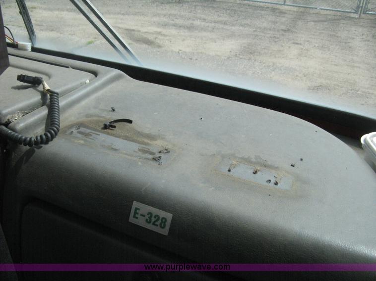 image for item H5459 1995 Spartan Gladiator fire truck