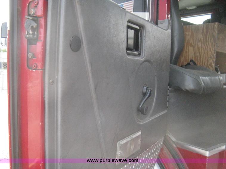 image for item H5459 1995 Spartan Gladiator fire truck