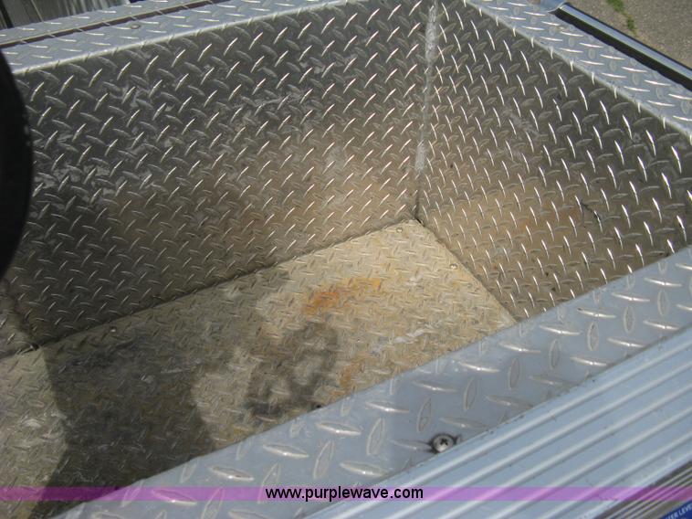 image for item H5459 1995 Spartan Gladiator fire truck