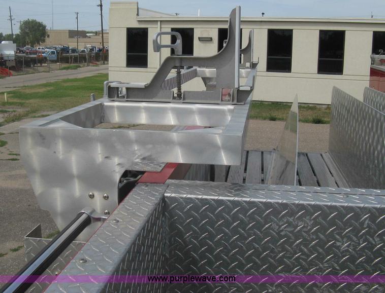 image for item H5459 1995 Spartan Gladiator fire truck