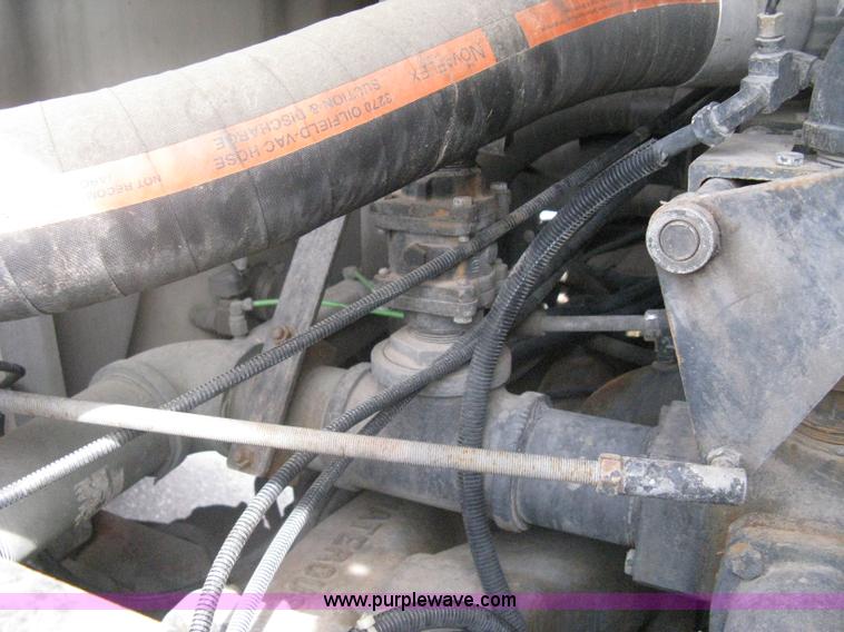 image for item H5459 1995 Spartan Gladiator fire truck